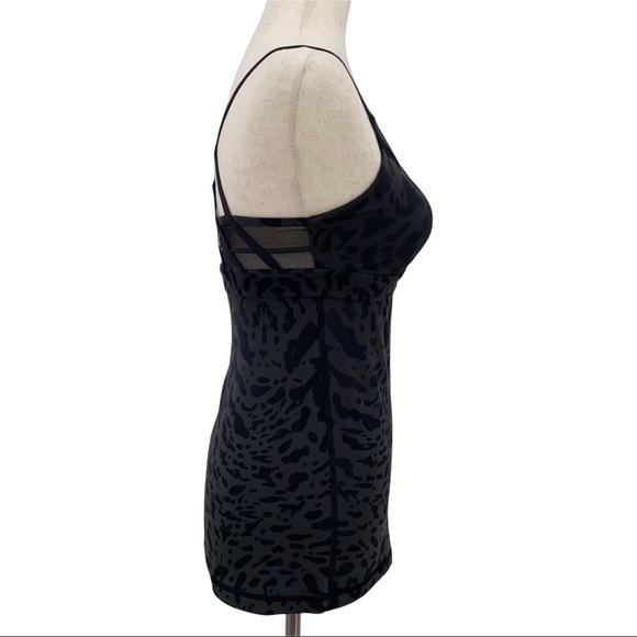 Lululemon Just Breathe Animal Print Strappy Tank, Size 4 - Picture 12 of 15